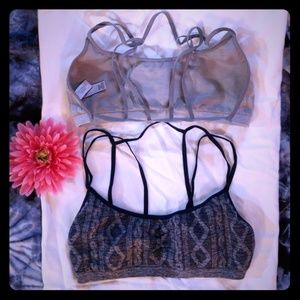 Victoria's Secret Sports Bras 2 for 1 NWOT!